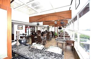 I V Sanctum Hotel