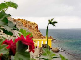 Mitos Hotel