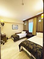 Mitos Hotel