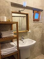 Mitos Hotel