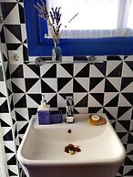 Mitos Hotel