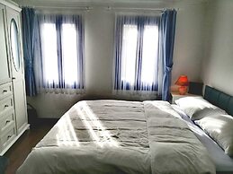 Mitos Hotel
