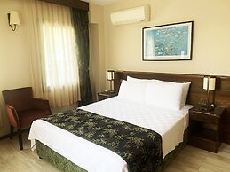 Mitos Hotel
