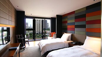 H2O Hotel