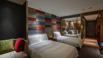 H2O Hotel