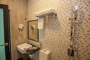 Bzz Hotel