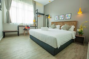Bzz Hotel