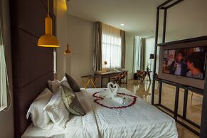 Bzz Hotel