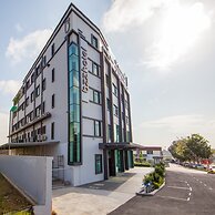 Bzz Hotel
