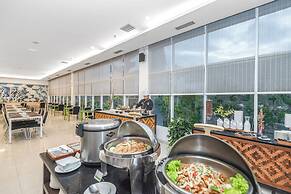 Whiz Prime Hotel Sudirman Cilacap