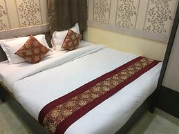 Hotel Rahil Palace