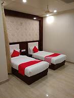 Hotel Rahil Palace