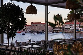 Hotel Riva by Aycon