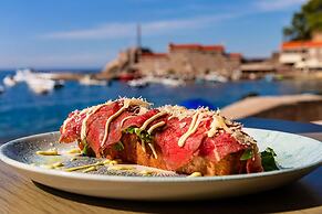 Hotel Riva by Aycon