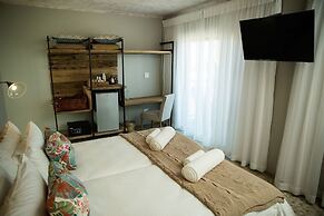 Driftwood Guesthouse