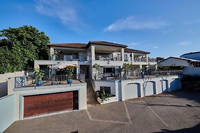 The Hamptons Guest House