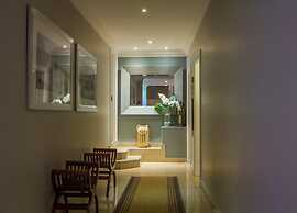 The Hamptons Guest House