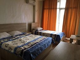 Royal Hotel