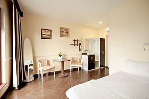 Lampa Hotel