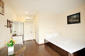 Lampa Hotel
