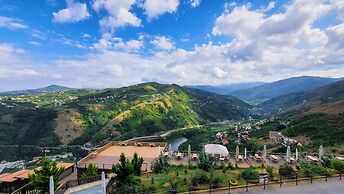 Sera Lake Resort Hotel Spa & Aparts