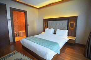 Sera Lake Resort Hotel Spa & Aparts