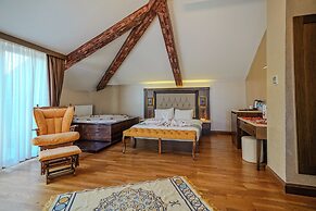 Sera Lake Resort Hotel Spa & Aparts