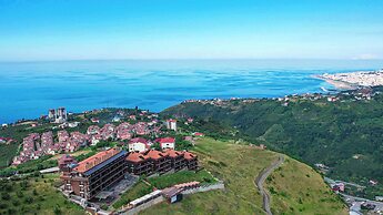 Sera Lake Resort Hotel Spa & Aparts