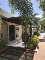 Malika Apartments