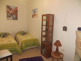 Riad Gloria