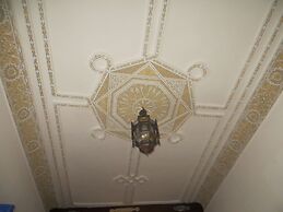 Riad Gloria