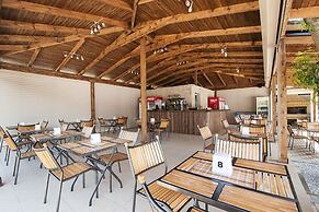 Ahilleon Park Boutique Hotel