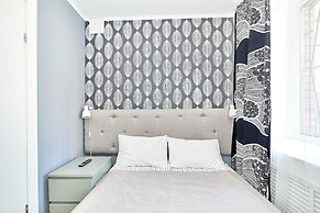 Seven Bridges Hotel