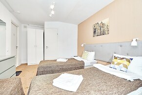 Seven Bridges Hotel