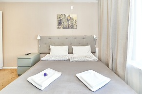 Seven Bridges Hotel