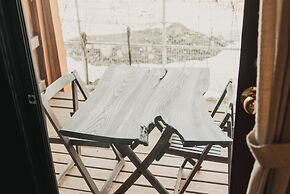 Hakuba Log Hotel Meteor