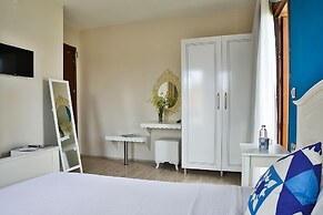 Cunda Eren Otel