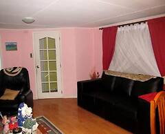 Hostal Arkya - Adults Only
