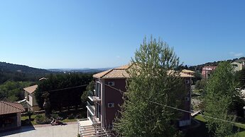 Dina Apartments
