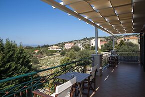Dina Apartments