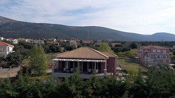 Dina Apartments