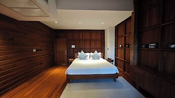 CHANN Bangkok-Noi