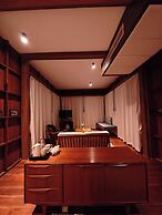 CHANN Bangkok-Noi