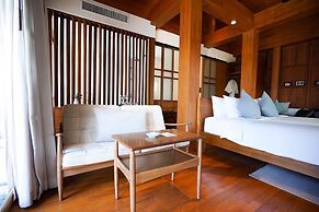 CHANN Bangkok-Noi