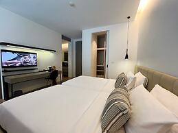 Theatre Residence