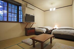 Pension Arumu