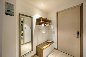 Ancient Street No.5 Youth Chic Hotel