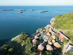 Paree Hut Resort Koh Sichang