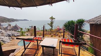 Paree Hut Resort Koh Sichang