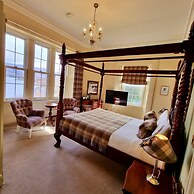 Loch Maree Hotel